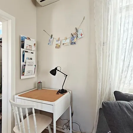 Idyllic Old - Air Conditioning, Free Parking شقة *
