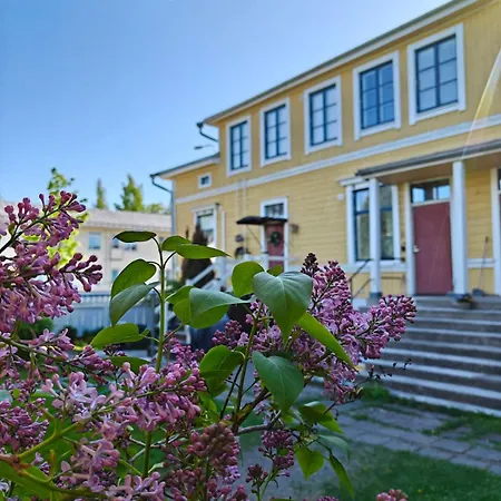 Idyllic Old - Air Conditioning, Free Parking شقة