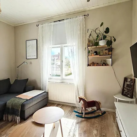 Idyllic Old - Air Conditioning, Free Parking شقة راوما