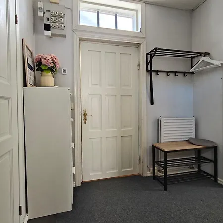 شقة Idyllic Old - Air Conditioning, Free Parking