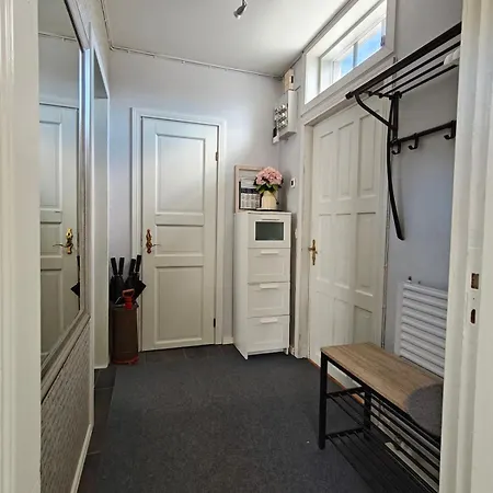شقة Idyllic Old - Air Conditioning, Free Parking *